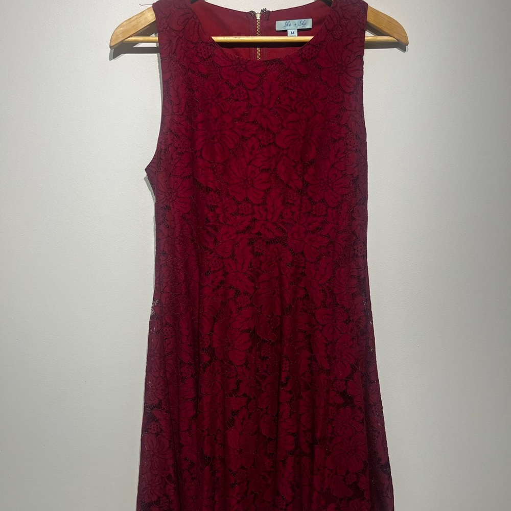 She + Sky Sleeveless Red Lace Midi Dress